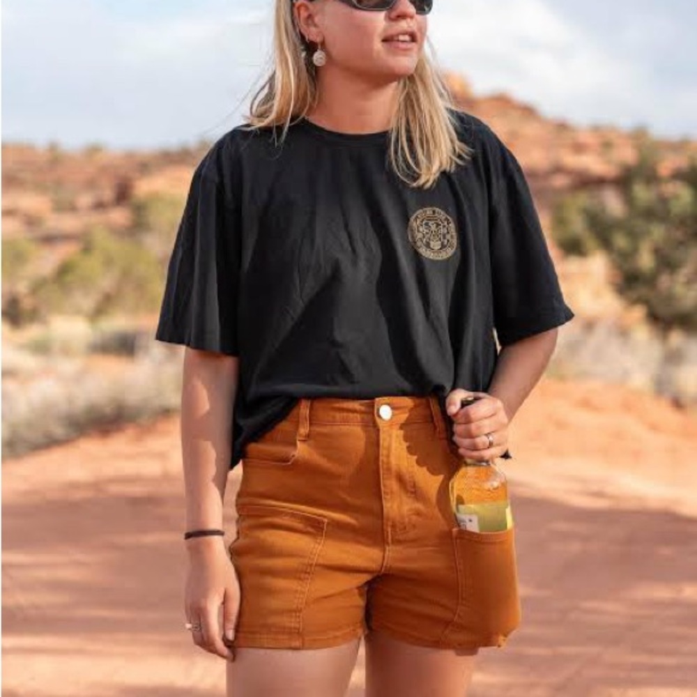 High-Rise Utility Shorts in Rust - Rails & Co. - Picture 4 of 7